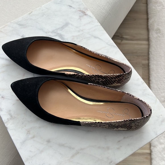 Jessica Simpson - Picture 2 of 3